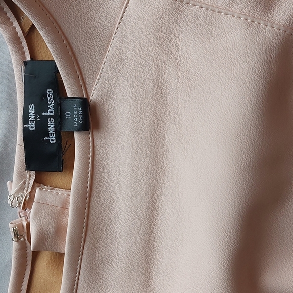 DENNIS BASSO faux leather like new pink top, 10-14 - Picture 4 of 15